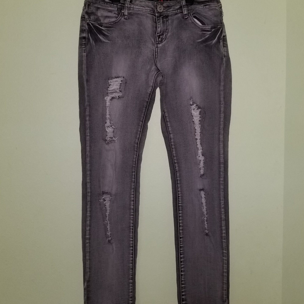 grey jeans